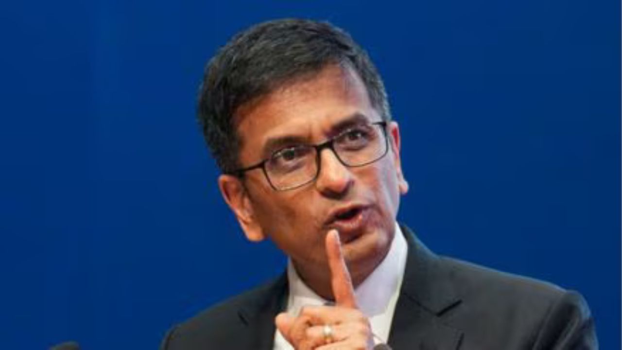 CJI  Chandrachud: न्यायपालिका में दया भाव का महत्व, CJI चंद्रचूड़ ने सुनाई दलित छात्र के पक्ष में निर्णय की कहानी