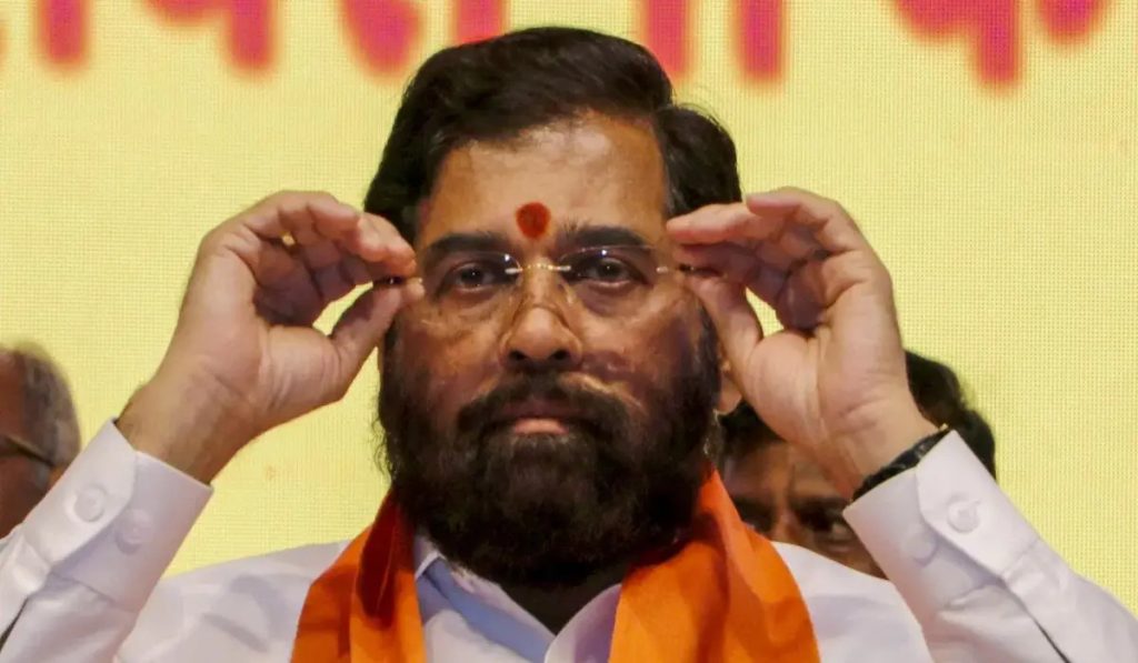 Maharashtra Elections: चुनाव परिणाम से पहले शिवसेना ने किया ऐलान- 'शिंदे ही बनेंगे मुख्यमंत्री'