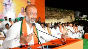 Hyderabad News: मंदिर समितियों में सोशल मीडिया समन्वयकों की नियुक्ति पर BJP भड़की