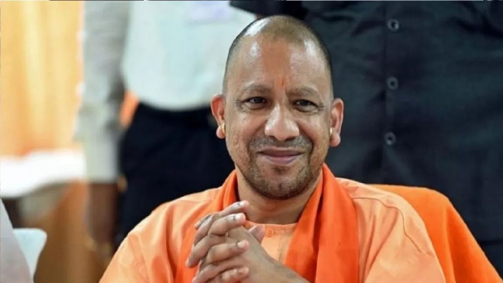 Yogi Adityanath को मिली जान से मारने की धमकी, मुंबई पुलिस ने शुरू की जांच