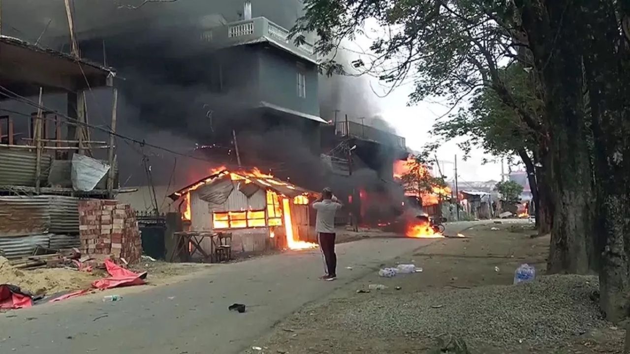 Manipur Violence: 11 उग्रवादी ढेर, एक जवान घायल, जीरीबाम में कर्फ्यू लागू