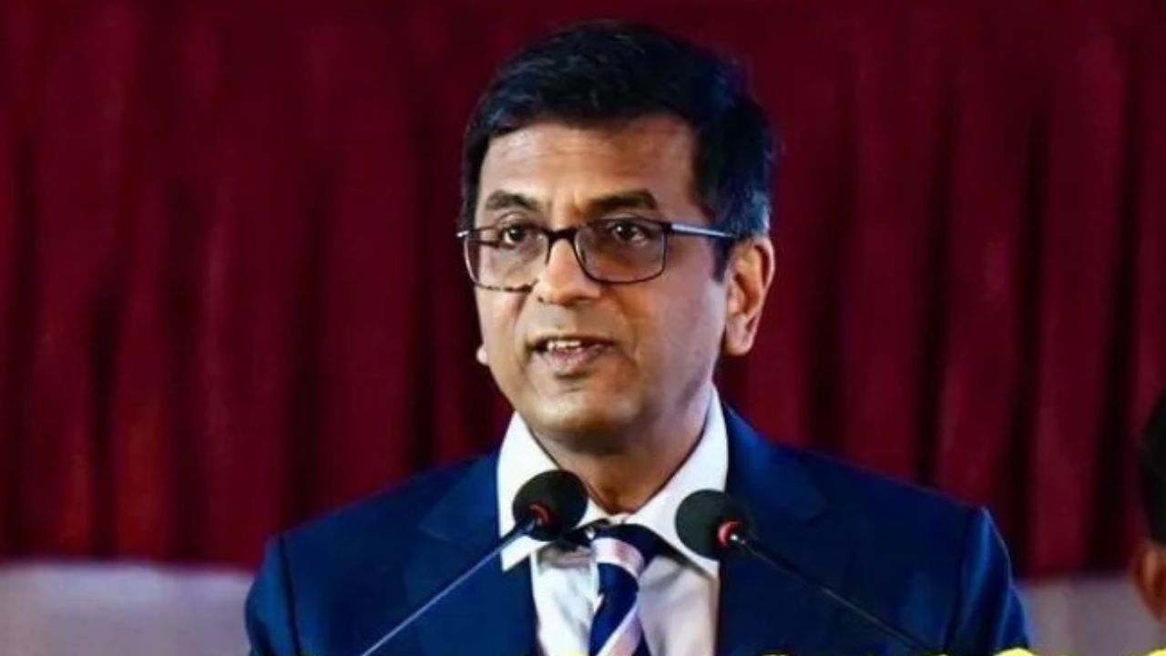 CJI DY Chandrachud का योगदान और उनके रिटायरमेंट पर न्यायमूर्ति संजीव खन्ना की सराहना