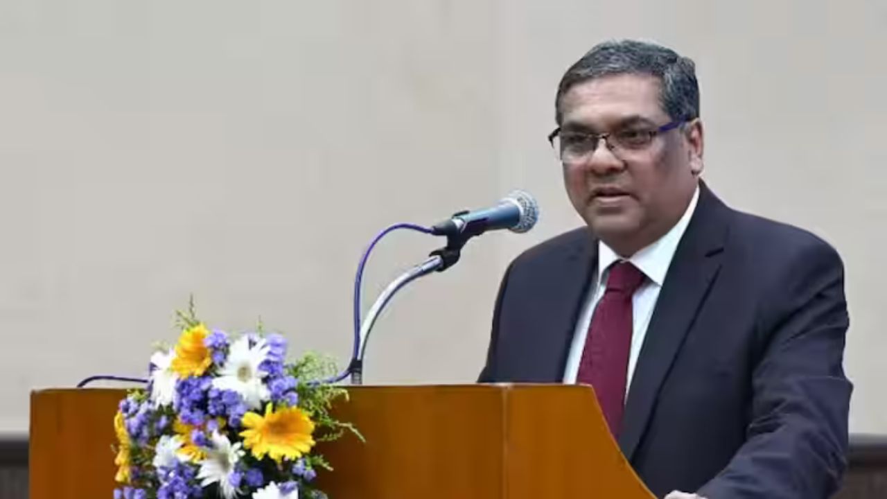 Justice Sanjiv Khanna: देश को मिला 51वां मुख्य न्यायाधीश, जस्टिस संजीव खन्ना का कार्यकाल न्यायपालिका में सुधार का प्रतीक