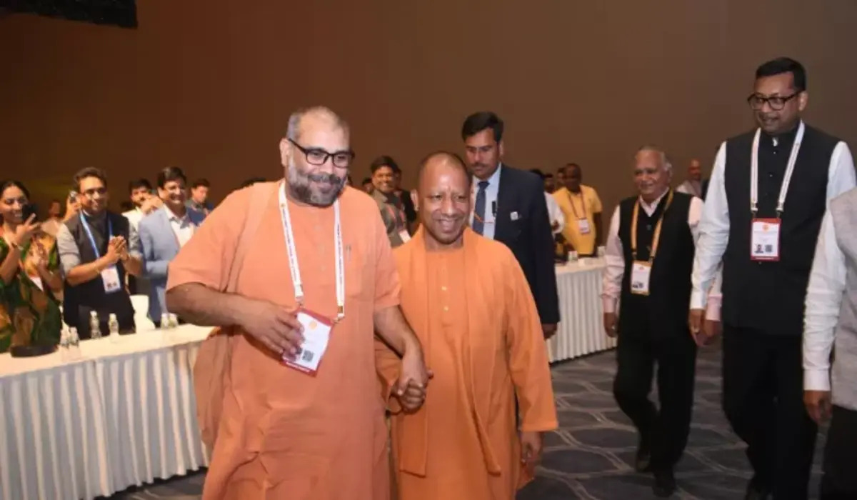 Yogi Adityanath ने विश्व हिंदू आर्थिक मंच में यूपी के 32 लाख करोड़ अर्थव्यवस्था बनने की बात कही