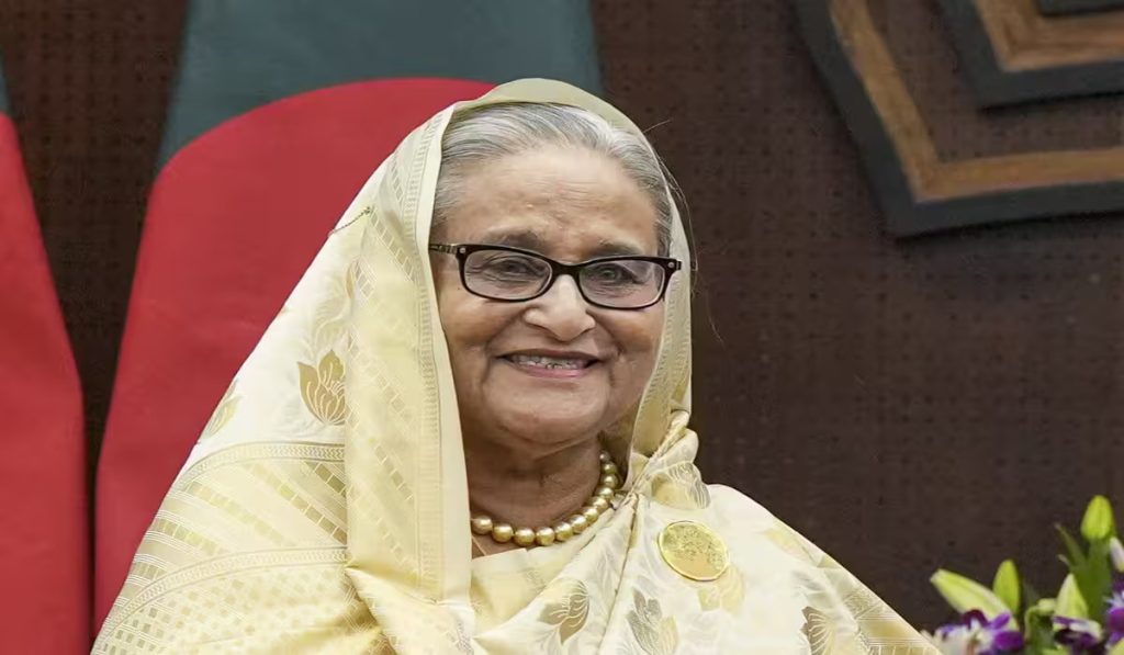 Sheikh Hasina कैसे बच सकती हैं प्रत्यर्पण से? पूर्व राजदूत ने बताया विकल्प!