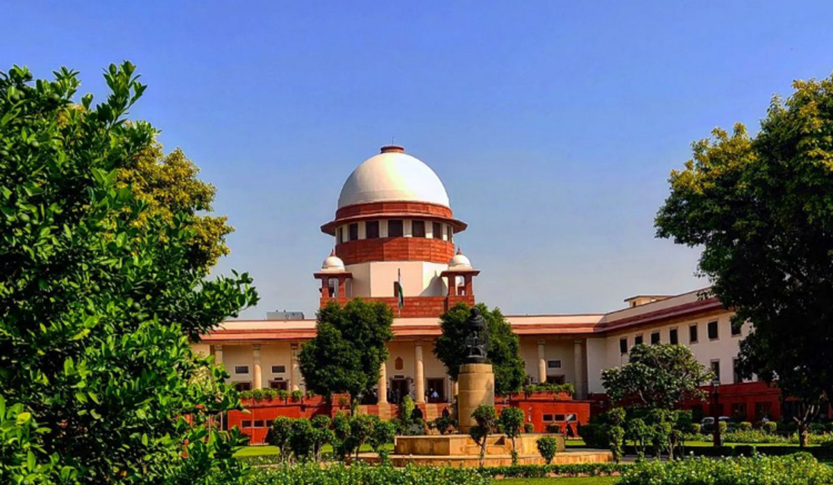 Supreme Court में बार काउंसिल का बड़ा खुलासा: वकील नहीं कर सकते फुल-टाइम पत्रकारिता