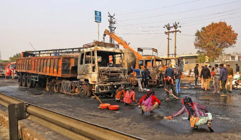 Jaipur Tanker Explosion: जयपुर-अजमेर रोड पर भीषण धमाका, टैंकर ब्लास्ट में 14 की मौत, कई की हालत गंभीर