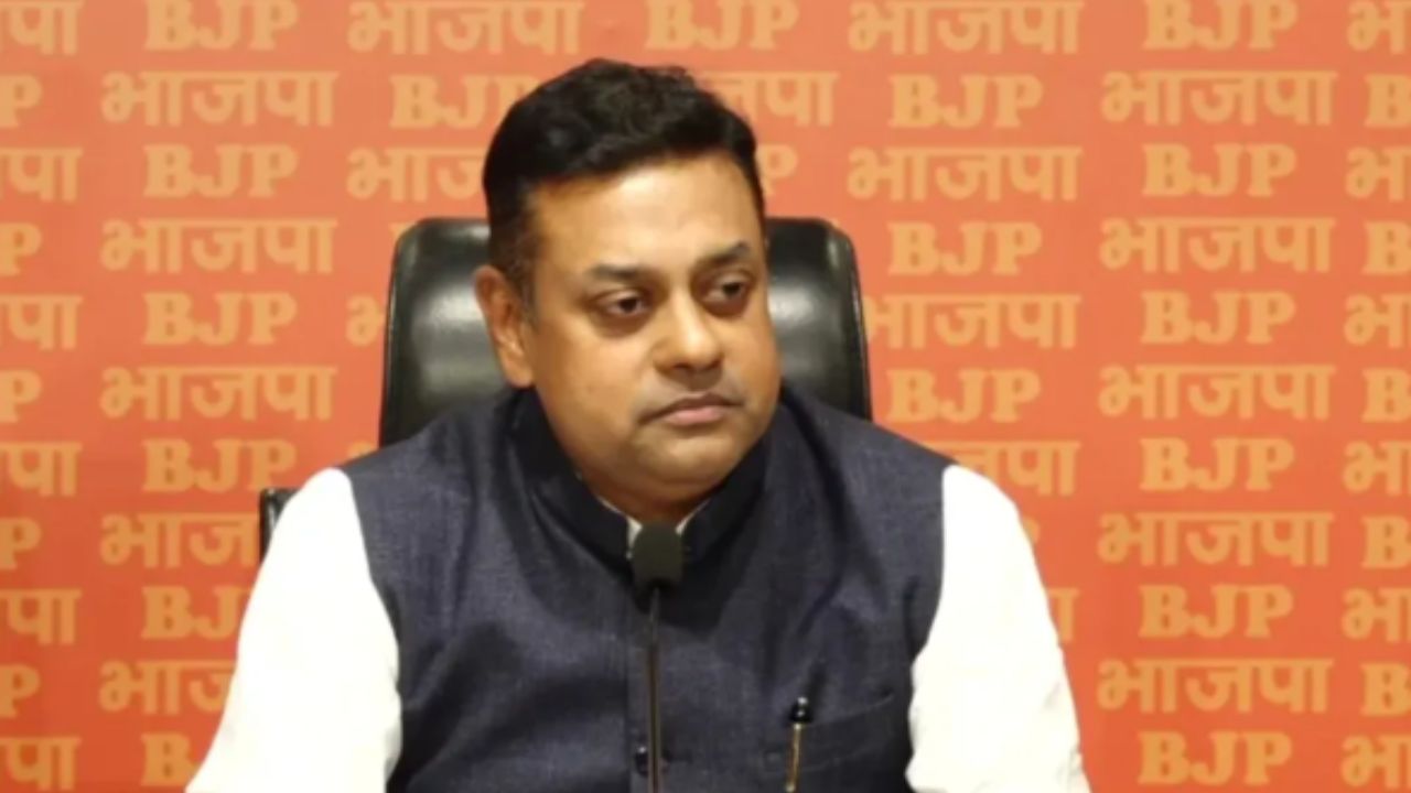 Delhi Election 2025: बीजेपी ने केजरीवाल सरकार पर किया हमला, संबित पात्रा ने लगाए गंभीर आरोप