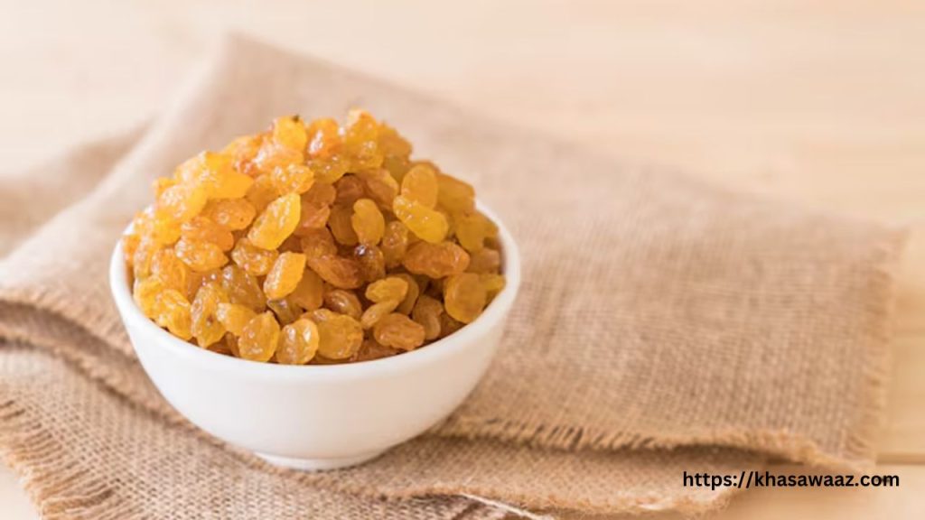 Raisin water: आपकी सेहत के लिए एक चमत्कारी पेय