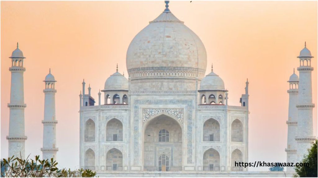 Taj Mahotsav 2025: आगरा में शुरू हुआ भारत का प्रतिष्ठित सांस्कृतिक उत्सव, जानें टिकट की कीमत और बुकिंग की पूरी जानकारी