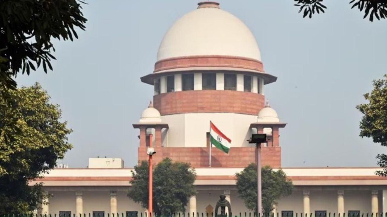 Supreme Court का जिला न्यायालयों पर राष्ट्रीय सम्मेलन और वरिष्ठ अधिवक्ता तथा AOR के नियमों पर निर्णय