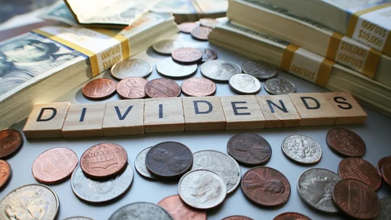 PSU Stock Dividend: PFC निवेशकों को मिलेगा मुनाफा