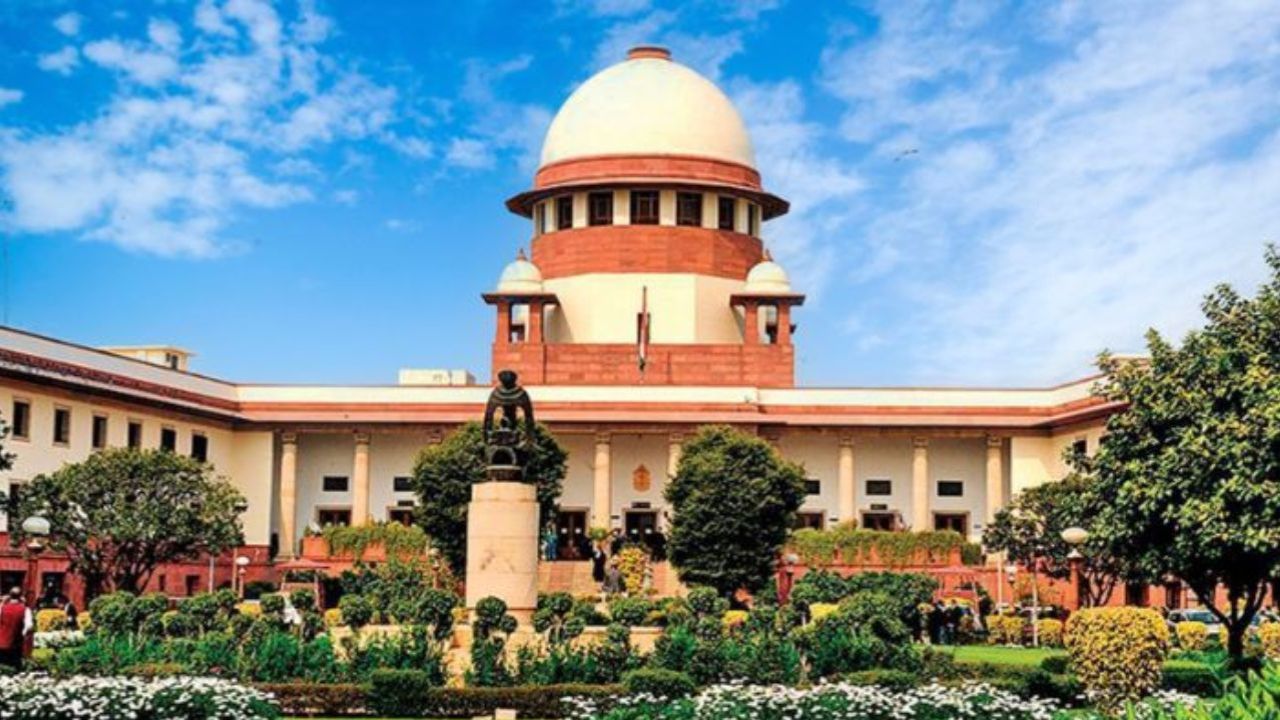 Supreme Court ने 1991 के "Places of Worship Act" पर नई याचिका दाखिल होने पर जताई नाखुशी, सुनवाई अगले महीने तक स्थगित