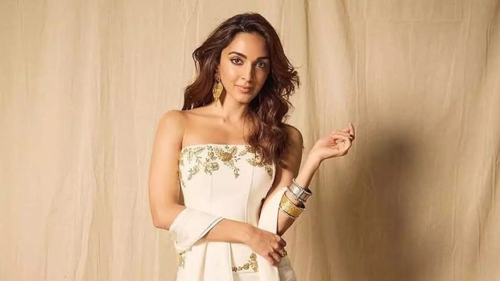 Kiara Advani ने फीस के मामले में तोड़ा रिकॉर्ड, बनीं सबसे महंगी एक्ट्रेस