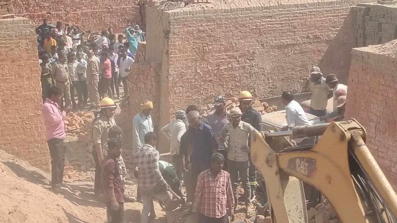 Bareilly News: बरेली में ईंट भट्ठा हादसा, मौके पर पहुंची SDM त्रिप्ती गुप्ता