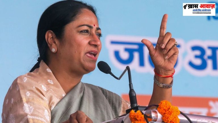 CM Rekha Gupta ने लॉन्च की 'आयुष्मान वय वंदना योजना', बुजुर्गों को मिलेगा 70 साल की उम्र से ऊपर मुफ्त इलाज