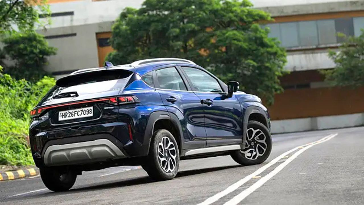 Maruti Suzuki Fronx: EMI, ब्याज और ऑन-रोड कीमत, Maruti Fronx की पूरी खरीदारी योजना