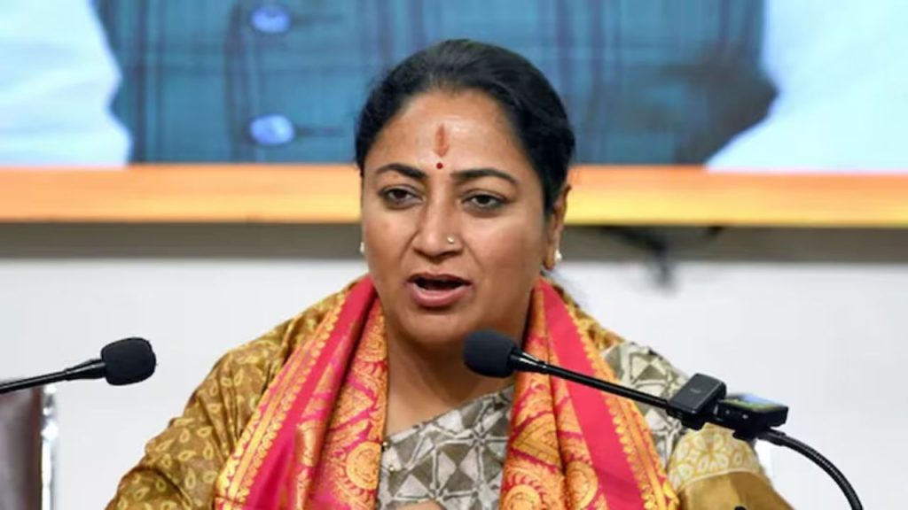 Delhi News: रेखा गुप्ता का बड़ा ऐलान, दिल्ली से सभी पाकिस्तानी नागरिकों को भेजा जाएगा वापस