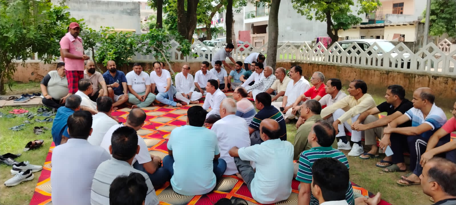 ग्रेटर नोएडा सेक्टर 36 RWA बैठक