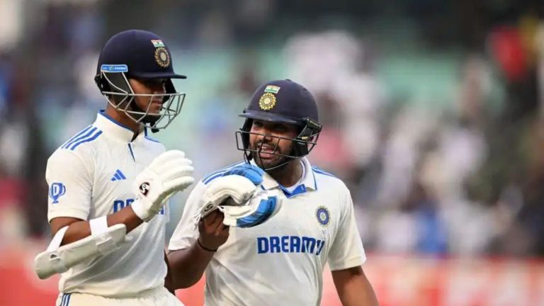 IND vs AUS: रोहित शर्मा ने यशस्वी जायसवाल का बल्ला उठाया, वायरल वीडियो में सामने आई वजह और फैंस की प्रतिक्रिया