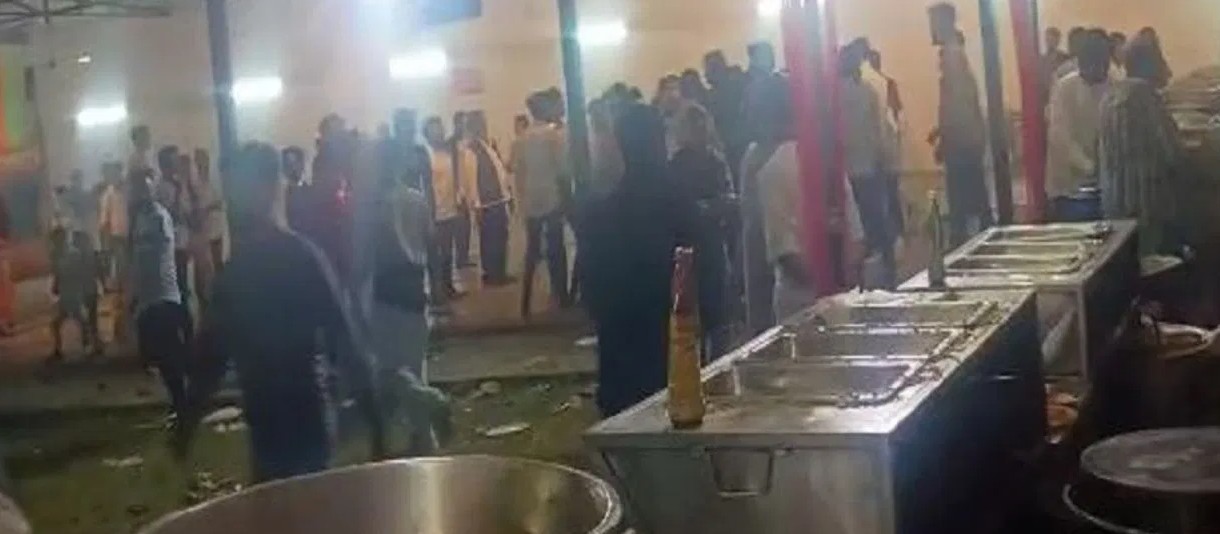 बिजनौर में चिकन फ्राई बना बवाल का कारण निकाह में तीन बार हुई मारपीट फिर पुलिस की मौजूदगी में हुई शादी