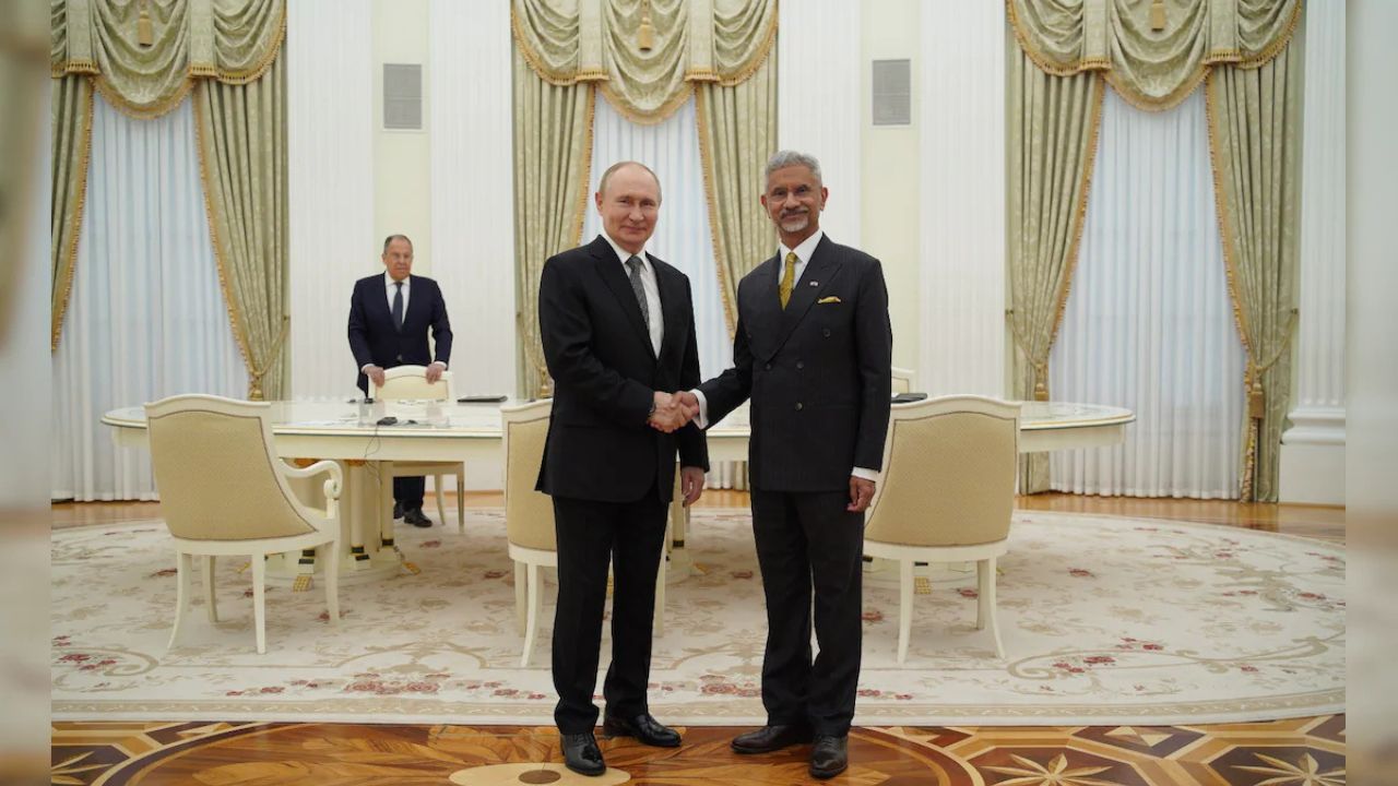 विदेश मंत्री जयशंकर की मॉस्को में पुतिन से महत्वपूर्ण बैठक, भारत-रूस शिखर सम्मेलन की तैयारियां तेज