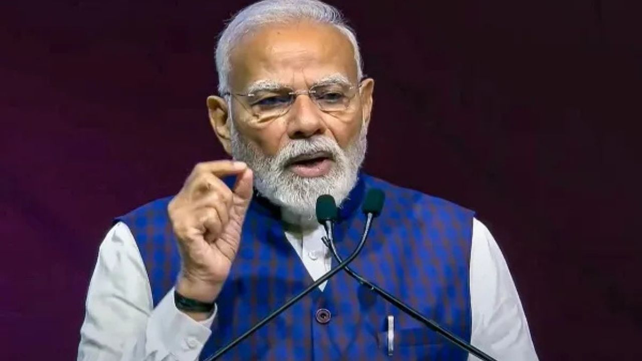 Mann Ki Baat 128वें एपिसोड में पीएम मोदी ने भारत की रिकॉर्ड खाद्यान्न उत्पादन और तकनीकी प्रगति पर चर्चा की