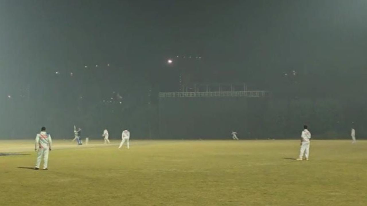 ग्रेटर नोएडा जर्नलिस्ट प्रेस क्लब व एआरएस रेजिडेंसी के बीच गैराठी क्रिकेट स्टेडियम में हुआ रोमांचक डे-नाइट मुकाबला
