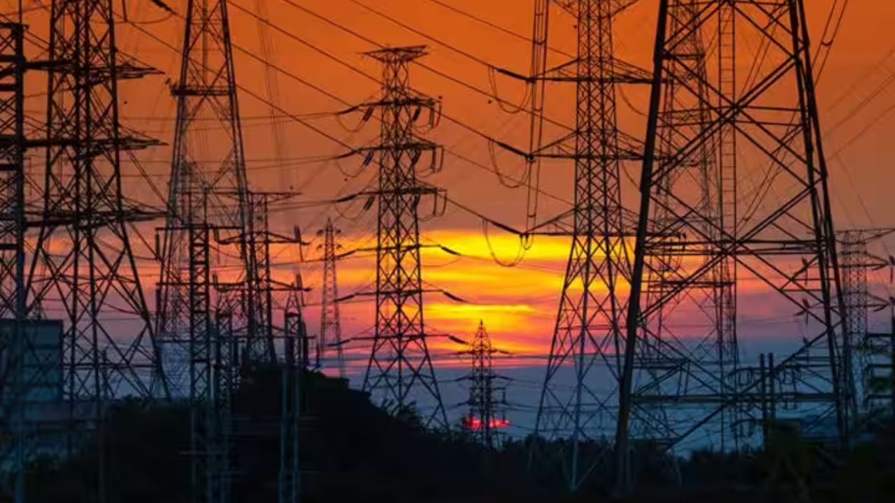 गाजियाबाद में बिजली बिल राहत योजना शुरू, नेवर-पेड उपभोक्ताओं को मिलेगा बकाया माफ़ी का बड़ा लाभ