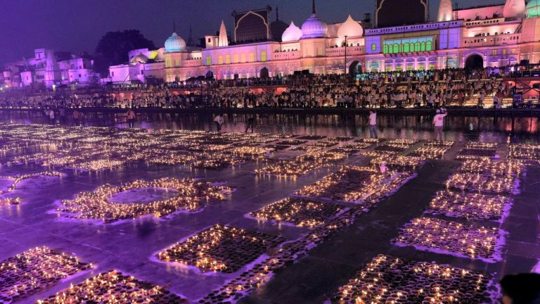 Delhi Blast: सुरक्षा एजेंसियों की जांच में सामने आई अयोध्या-वाराणसी आतंकवादी साजिश, धमाका रोकने में मिली सफलता