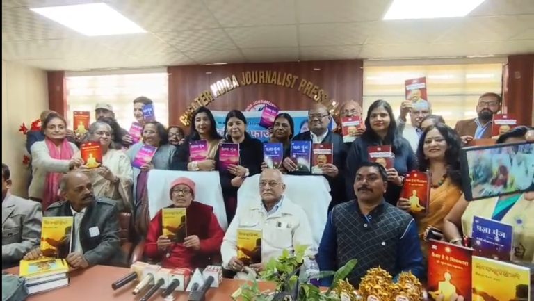 Screenshot_2025-12-12-02-33-29-302_com.gallery.player-edit