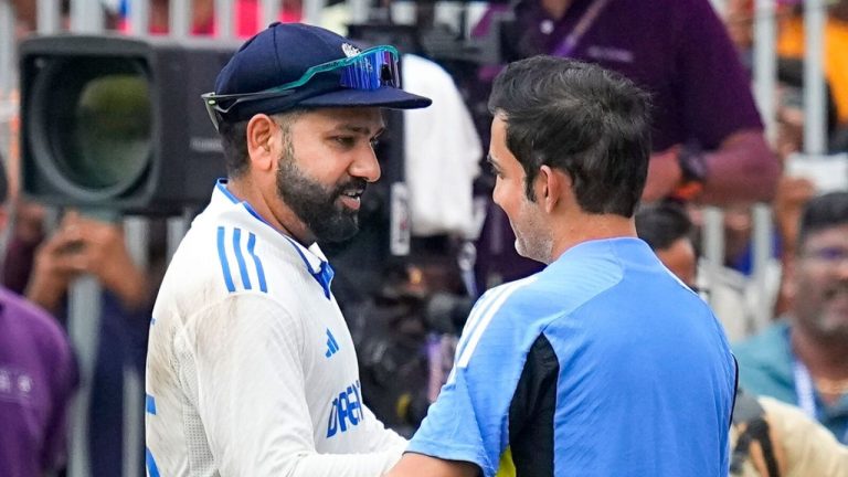 IND vs SA: पहले वनडे के बाद ड्रेसिंग रूम ड्रामा, रोहित और गंभीर की बातचीत की तस्वीरों ने सोशल मीडिया गरमाया